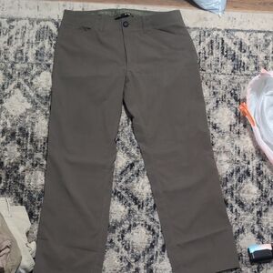 Under Armour Men's Khaki Chinos